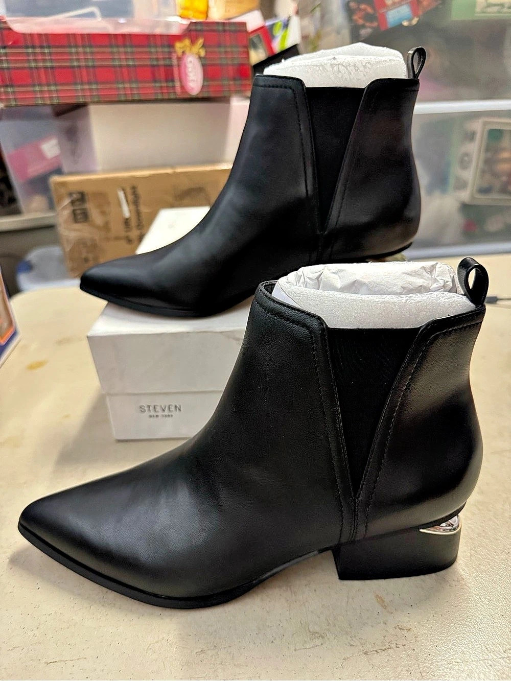Steven New York Radical Pointed Toe Ankle Boots in Black US 8.5 NWT